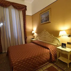 Poste Vecie 3*, Venise Italie
