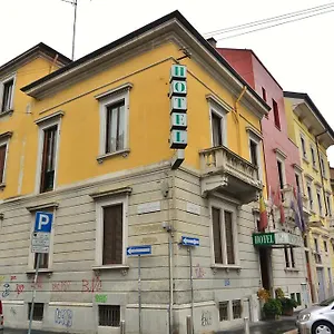 Trentina 2*, Milán Italia