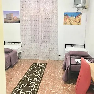 纽戈尔登旅馆 旅馆