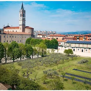 Santa Teresa House 2*, Verona Italien